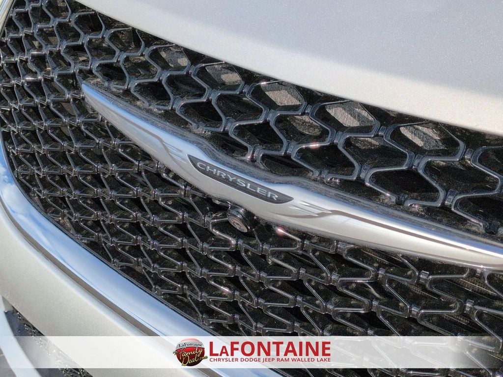 2026 Chrysler Pacifica PACIFICA SELECT AWD