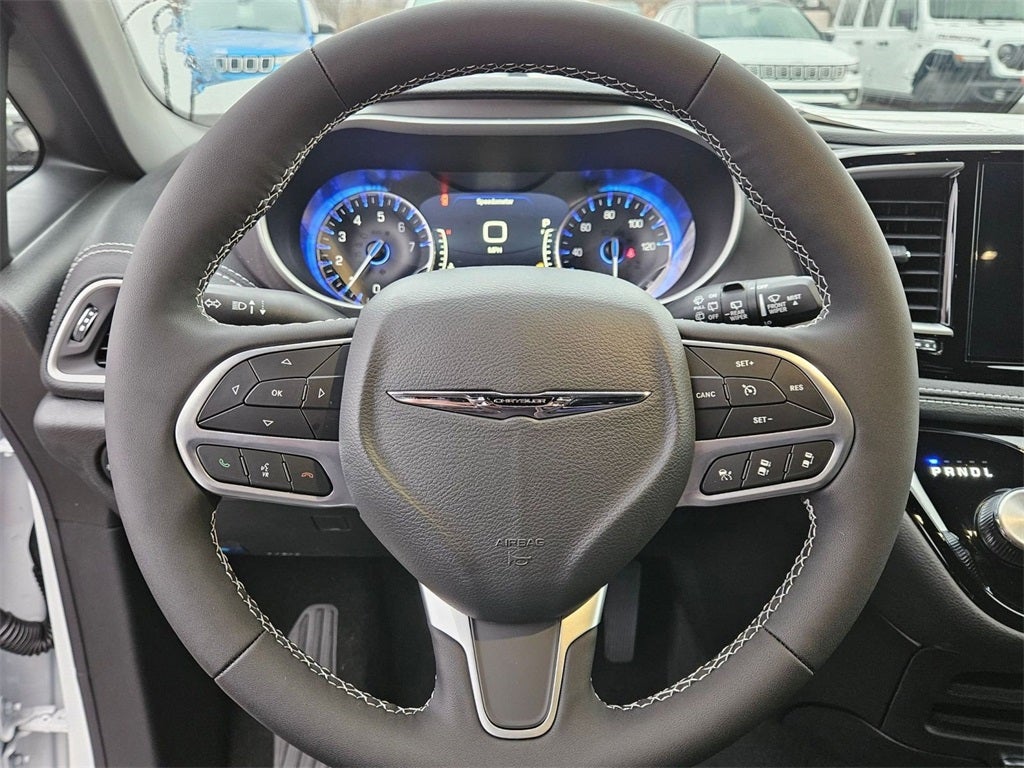 2026 Chrysler Pacifica PACIFICA SELECT AWD