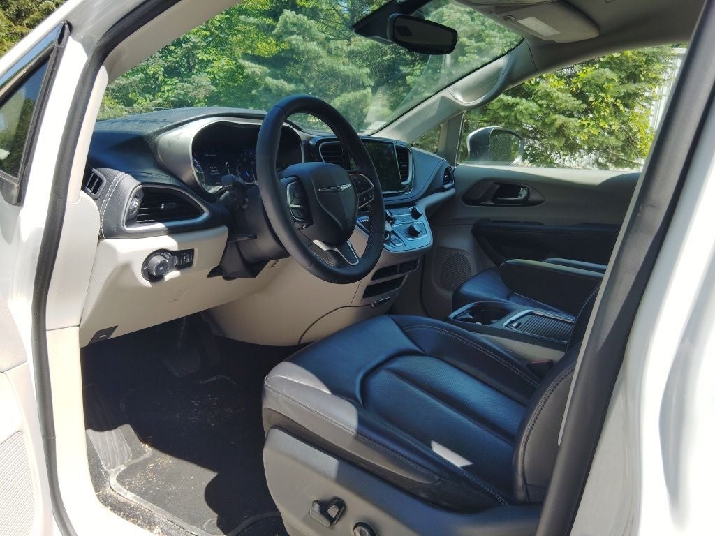 2023 Chrysler Pacifica Touring L AWD