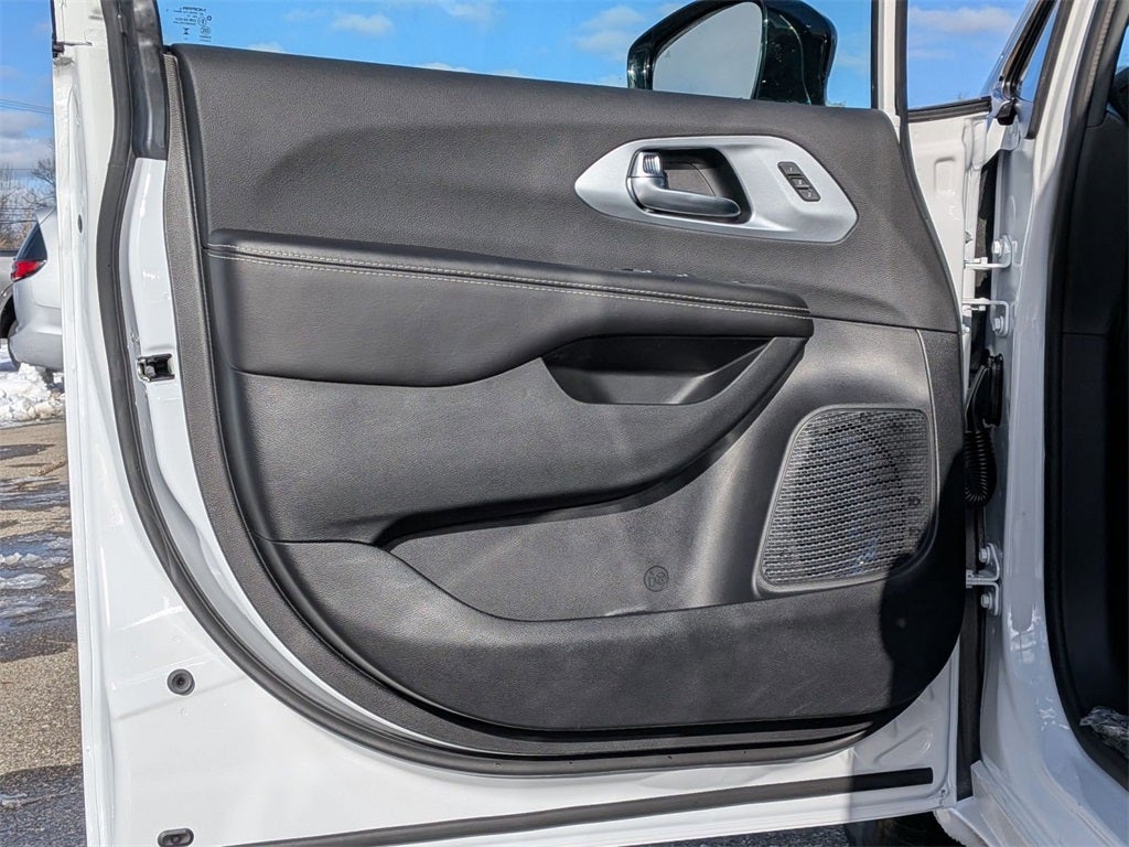 2026 Chrysler Pacifica PACIFICA LIMITED AWD