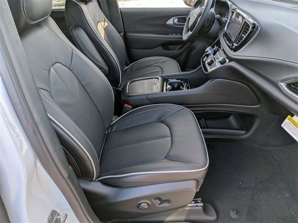 2026 Chrysler Pacifica PACIFICA LIMITED AWD