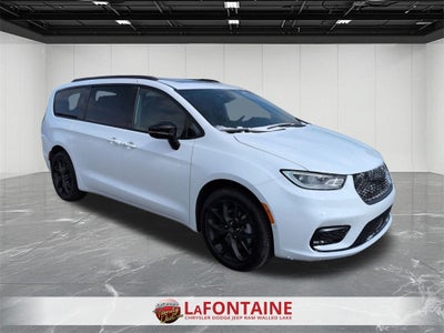 2026 Chrysler Pacifica PACIFICA LIMITED AWD