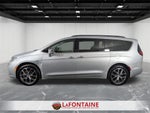 2022 Chrysler Pacifica Limited AWD