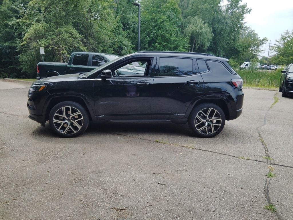 2025 Jeep Compass Limited 4x4
