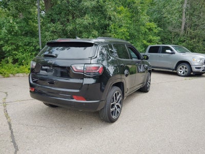 2025 Jeep Compass Limited 4x4