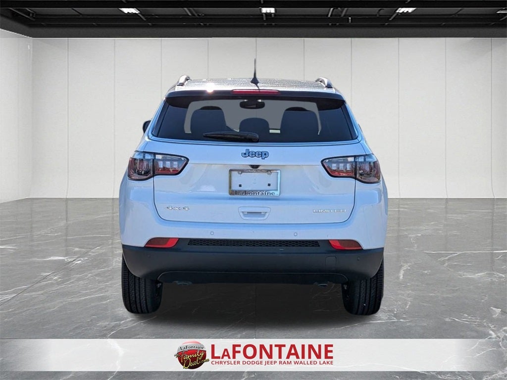 2026 Jeep Compass COMPASS LIMITED 4X4