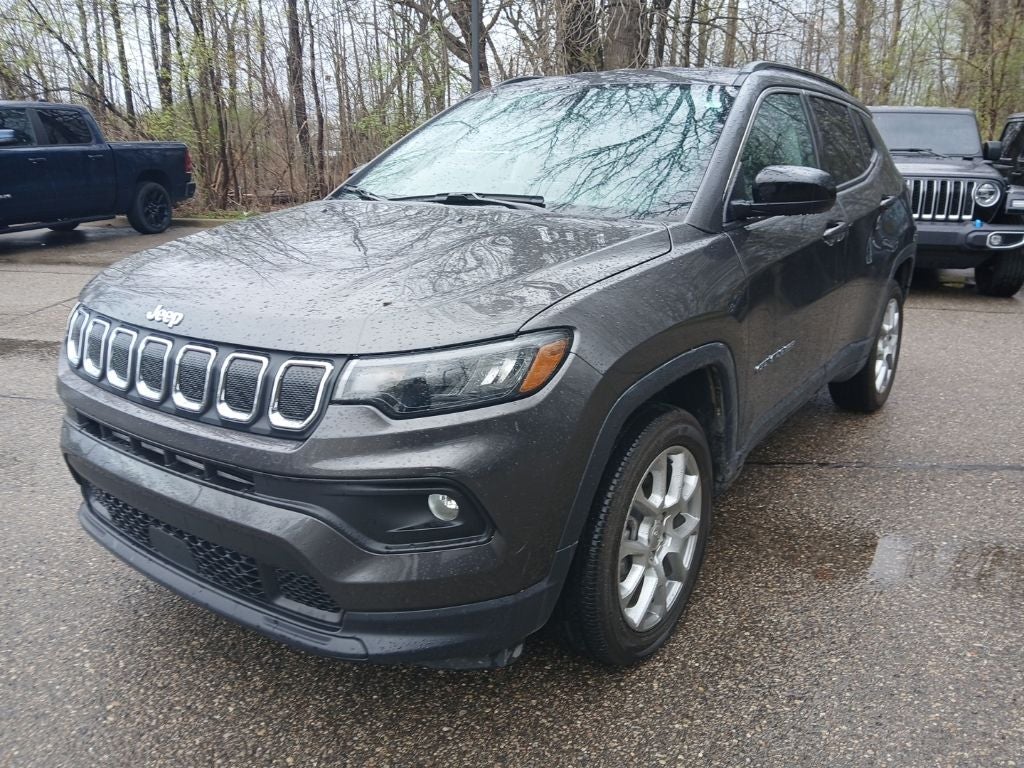 2022 Jeep Compass Latitude Lux 4x4