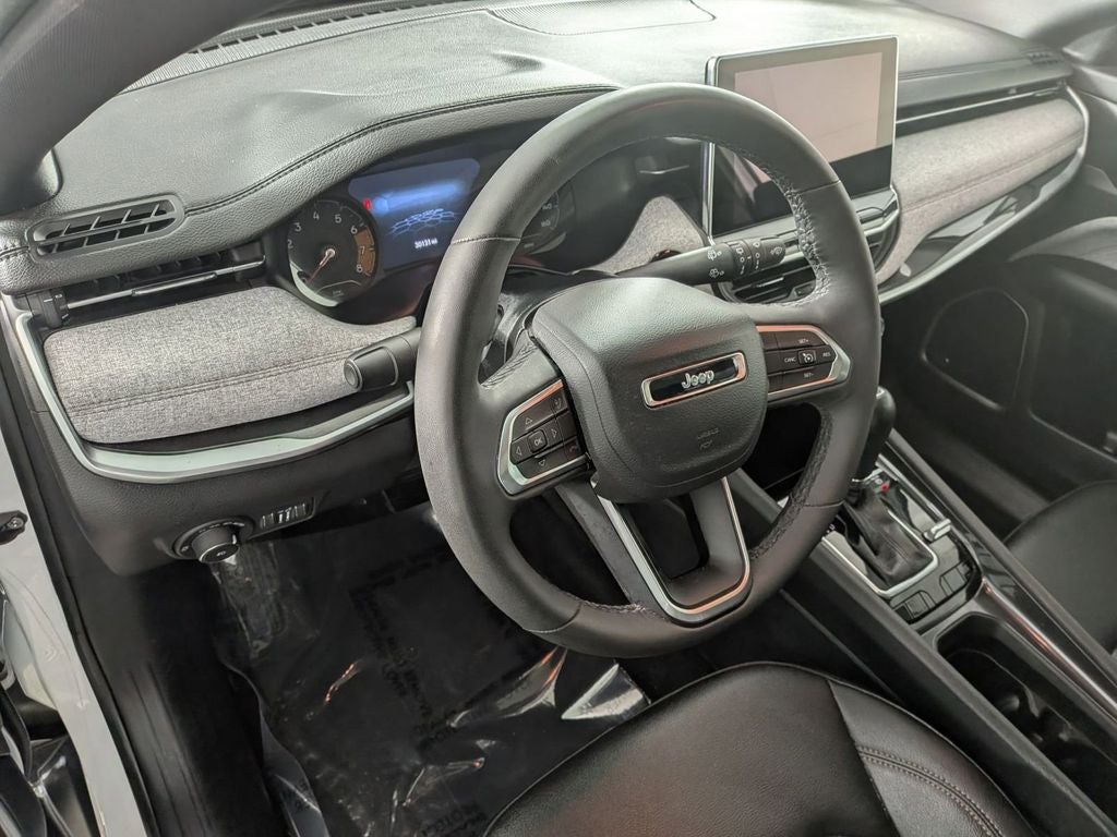 2024 Jeep Compass Latitude Lux