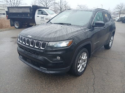 2023 Jeep Compass Latitude Lux FWD