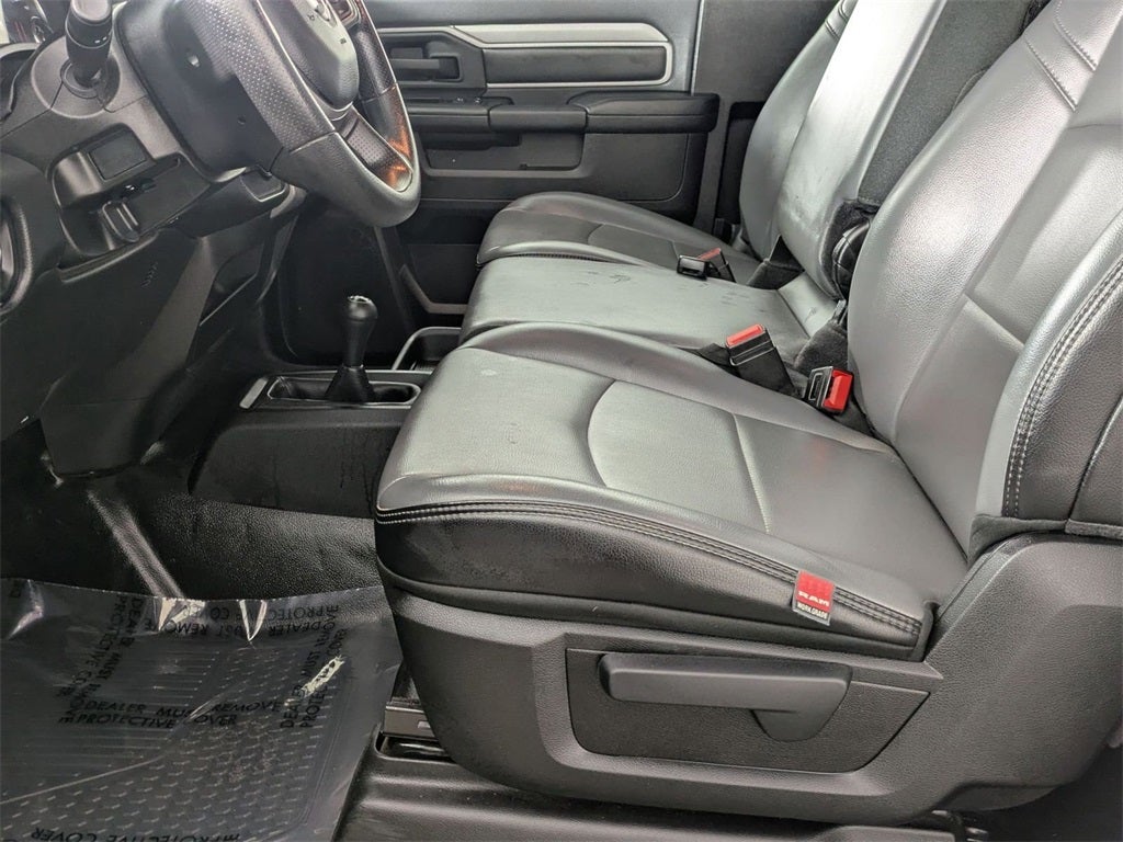 2024 RAM 3500 Tradesman Regular Cab 4x4 8' Box