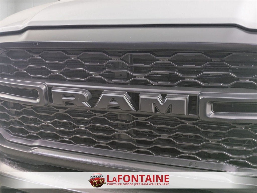 2024 RAM 3500 Tradesman Regular Cab 4x4 8' Box