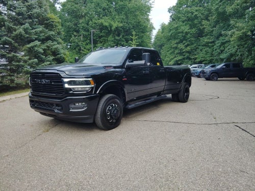 2021 RAM 3500 Laramie Crew Cab 4x4 8' Box