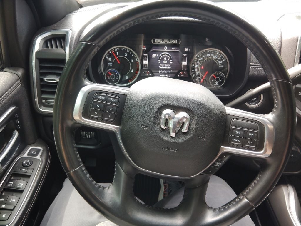 2021 RAM 3500 Laramie Crew Cab 4x4 8' Box