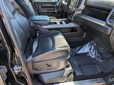 2021 RAM 3500 Laramie Crew Cab 4x4 8' Box