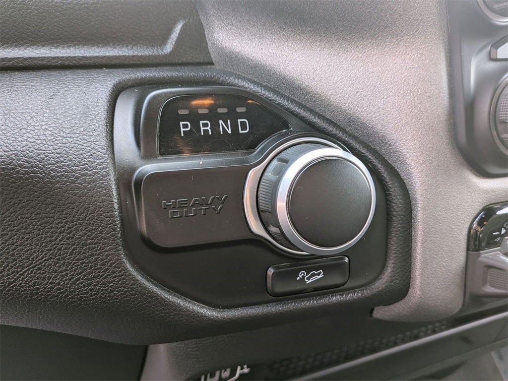 2024 RAM 2500 Tradesman Crew Cab 4x4 6'4' Box