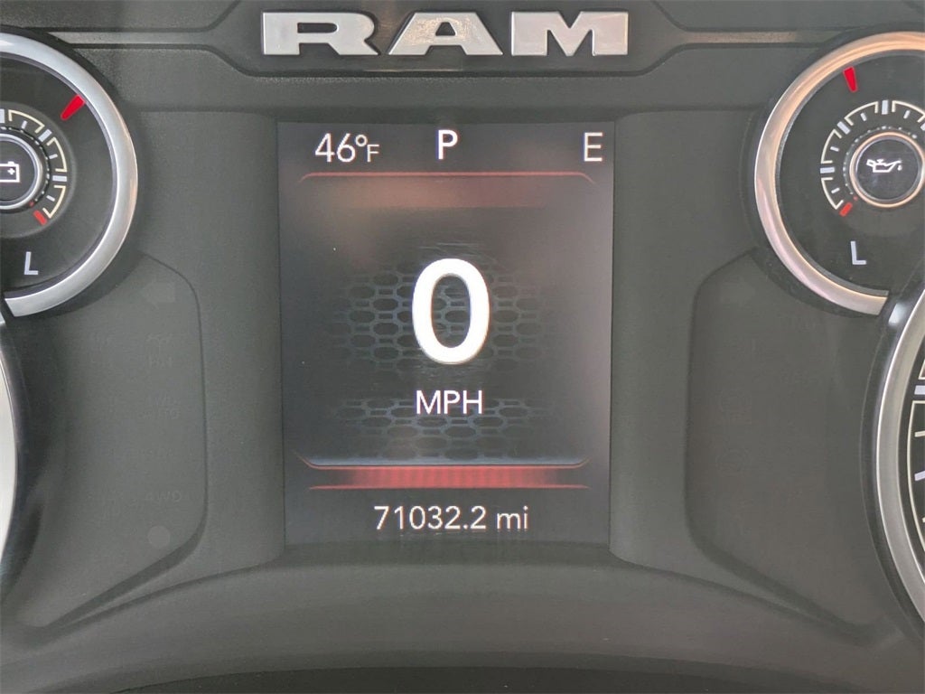 2024 RAM 2500 Tradesman Crew Cab 4x4 6'4' Box