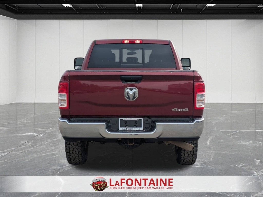 2024 RAM 2500 Tradesman Crew Cab 4x4 6'4' Box