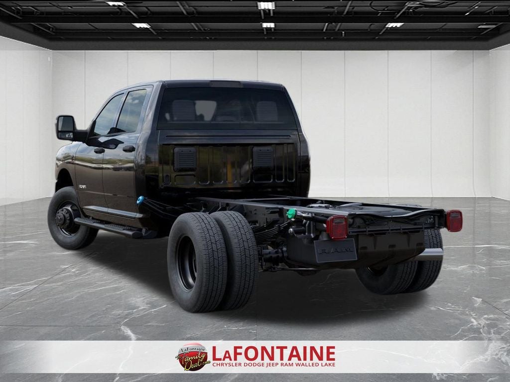2026 RAM Ram 3500 Chassis Cab RAM 3500 TRADESMAN CREW CAB CHASSIS 4X4 60' CA