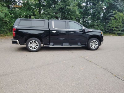 2023 Chevrolet Silverado 1500 4WD Crew Cab Short Bed LTZ