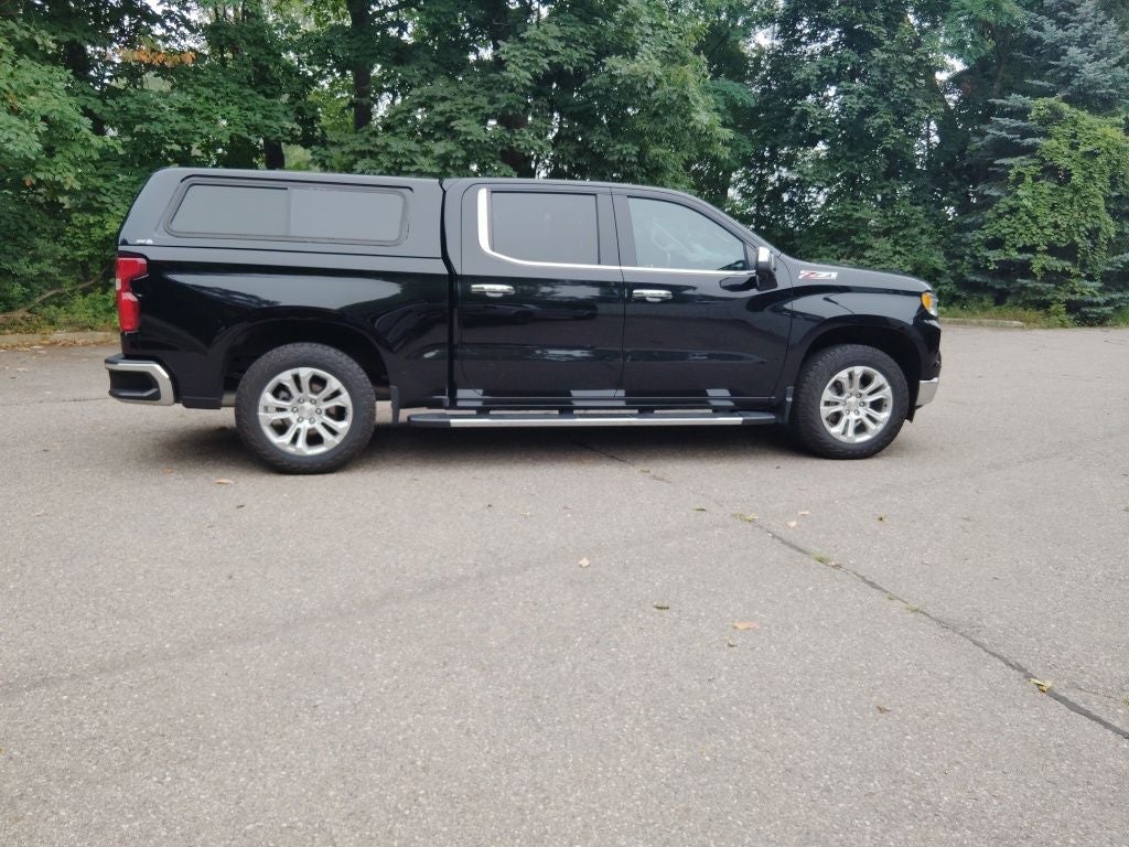 2023 Chevrolet Silverado 1500 4WD Crew Cab Short Bed LTZ