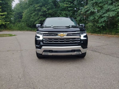 2023 Chevrolet Silverado 1500 4WD Crew Cab Short Bed LTZ