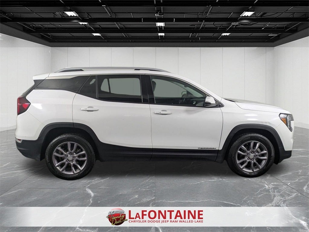2024 GMC Terrain AWD SLT