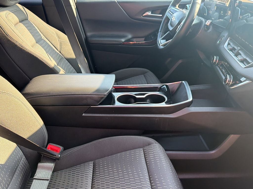 2025 Chevrolet Equinox FWD LT