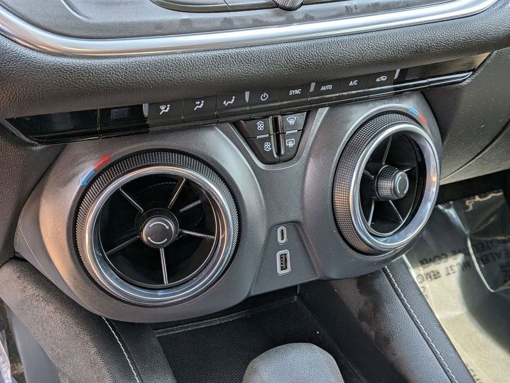 2023 Chevrolet Blazer AWD 2LT