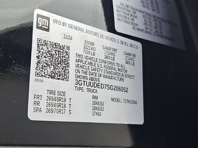 2025 GMC Sierra 1500 4WD Crew Cab Short Box SLT