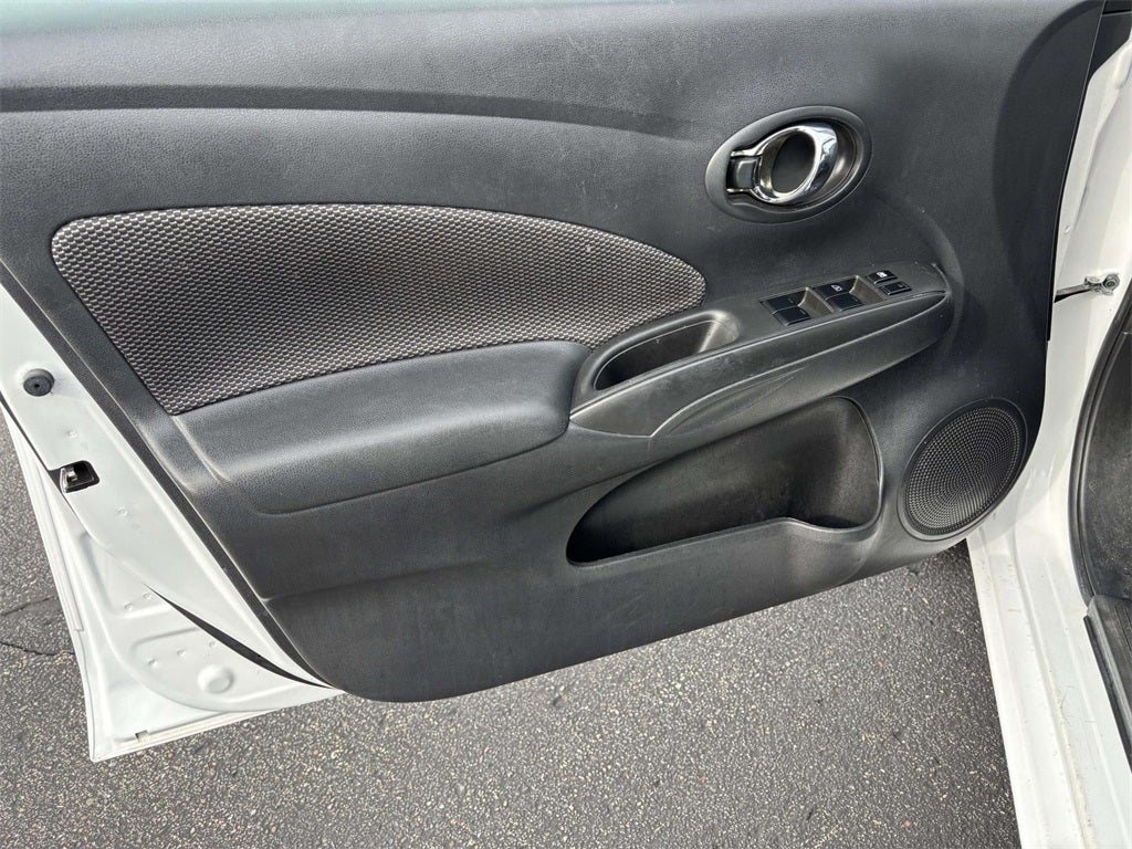 2018 Nissan Versa 1.6 SV