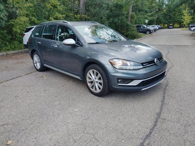 2019 Volkswagen Golf Alltrack TSI S