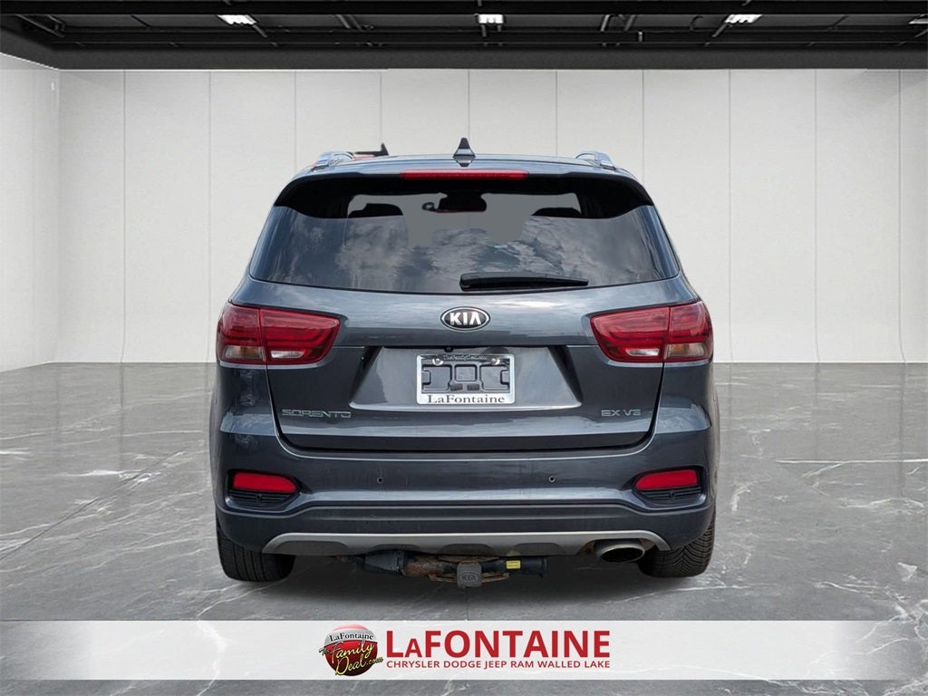 2019 Kia Sorento 3.3L EX Sport