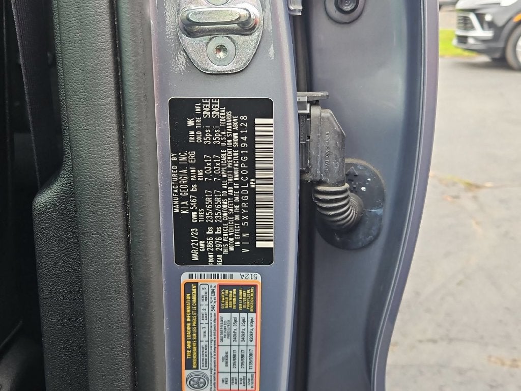 2023 Kia Sorento LX