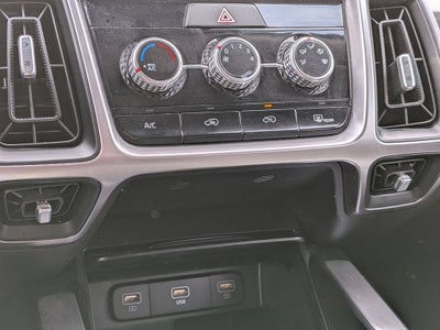 2023 Kia Sorento LX