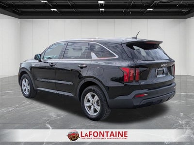2023 Kia Sorento LX