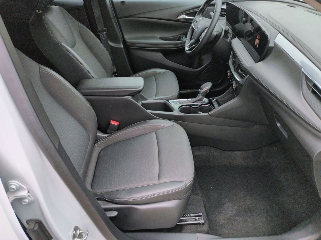 2025 Buick Encore GX Preferred FWD