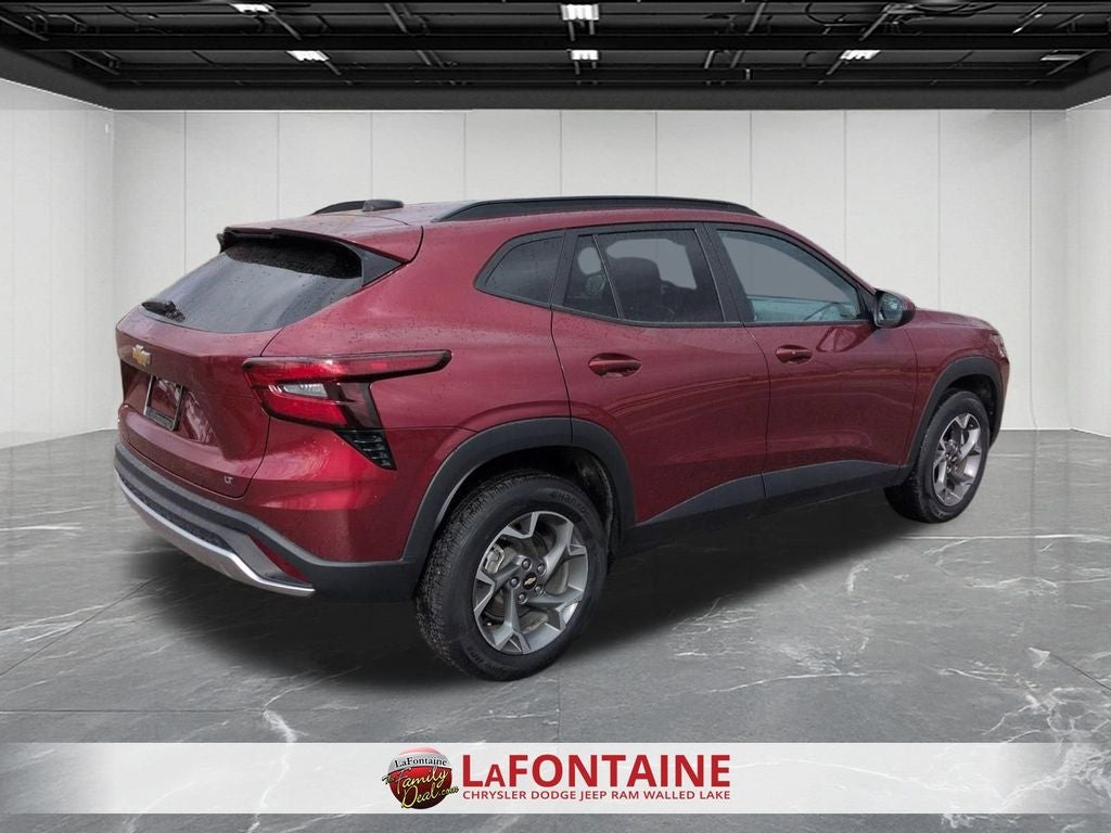 2025 Chevrolet Trax FWD LT