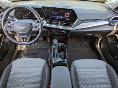2025 Chevrolet Trax FWD LT