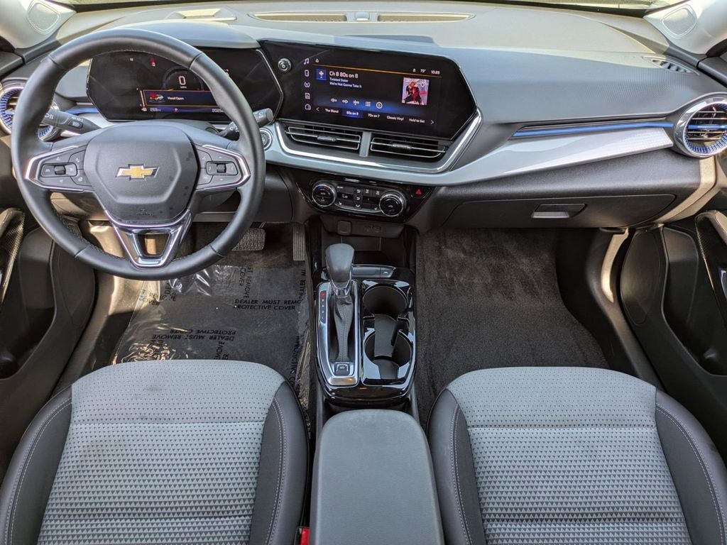 2025 Chevrolet Trax FWD LT