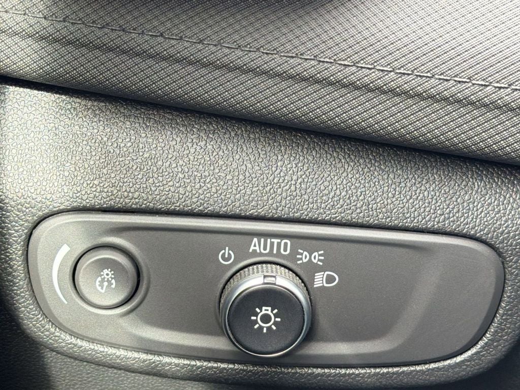 2025 Chevrolet Trailblazer FWD LT