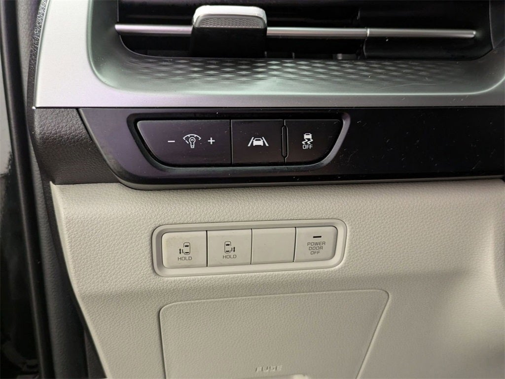 2024 Kia Carnival MPV LX Seat Package