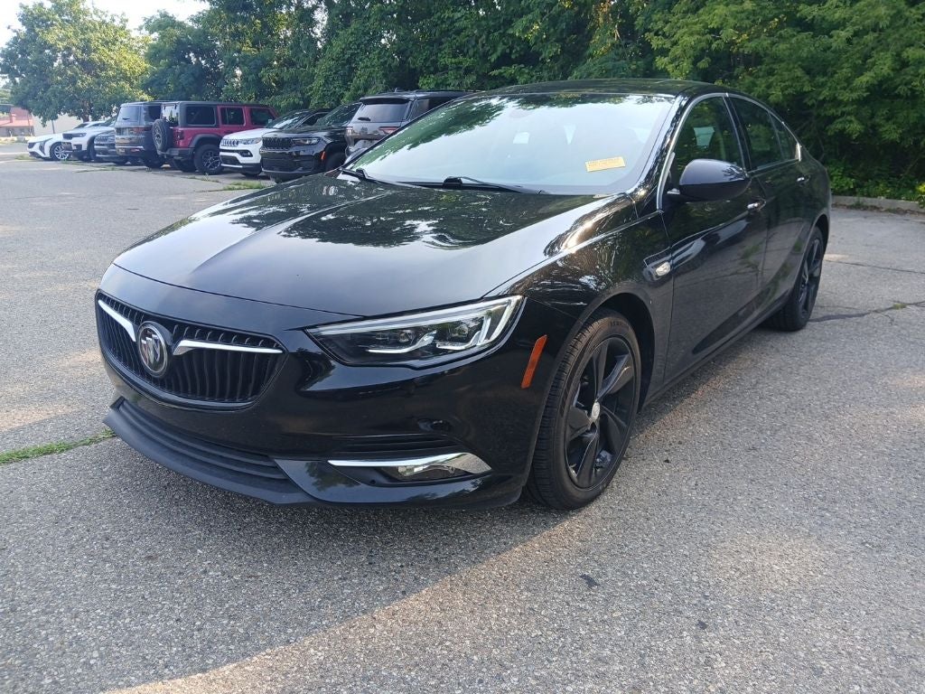 2020 Buick Regal Sportback AWD Essence