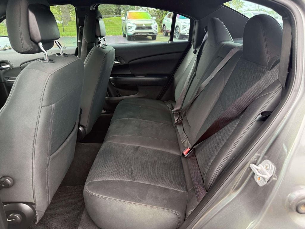 2012 Chrysler 200 LX