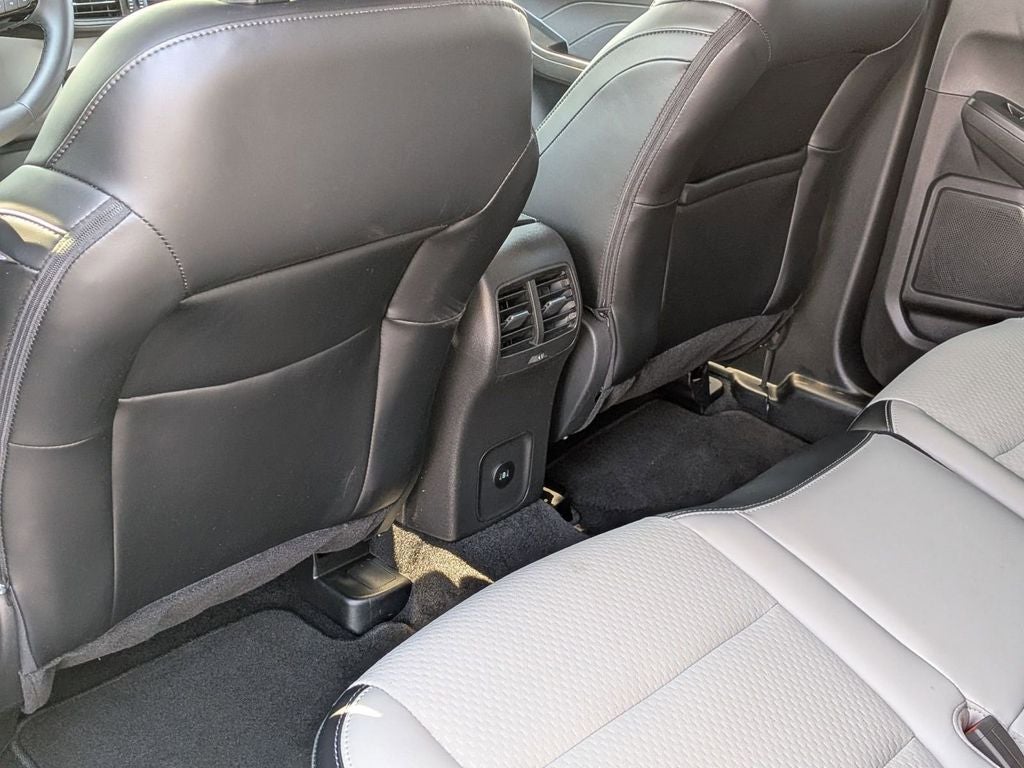 2025 Ford Escape Plug-In Hybrid Base