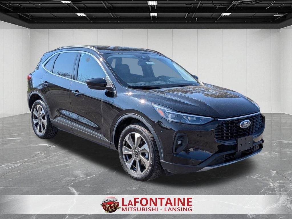 2024 Ford Escape Platinum