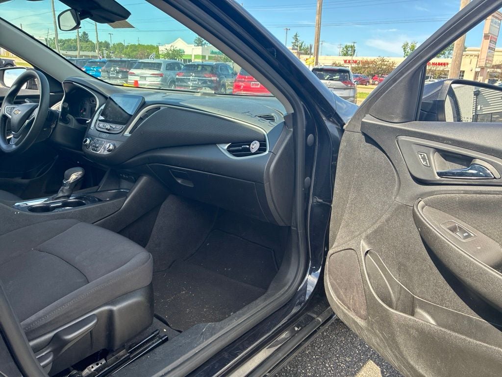 2023 Chevrolet Malibu LT 1LT