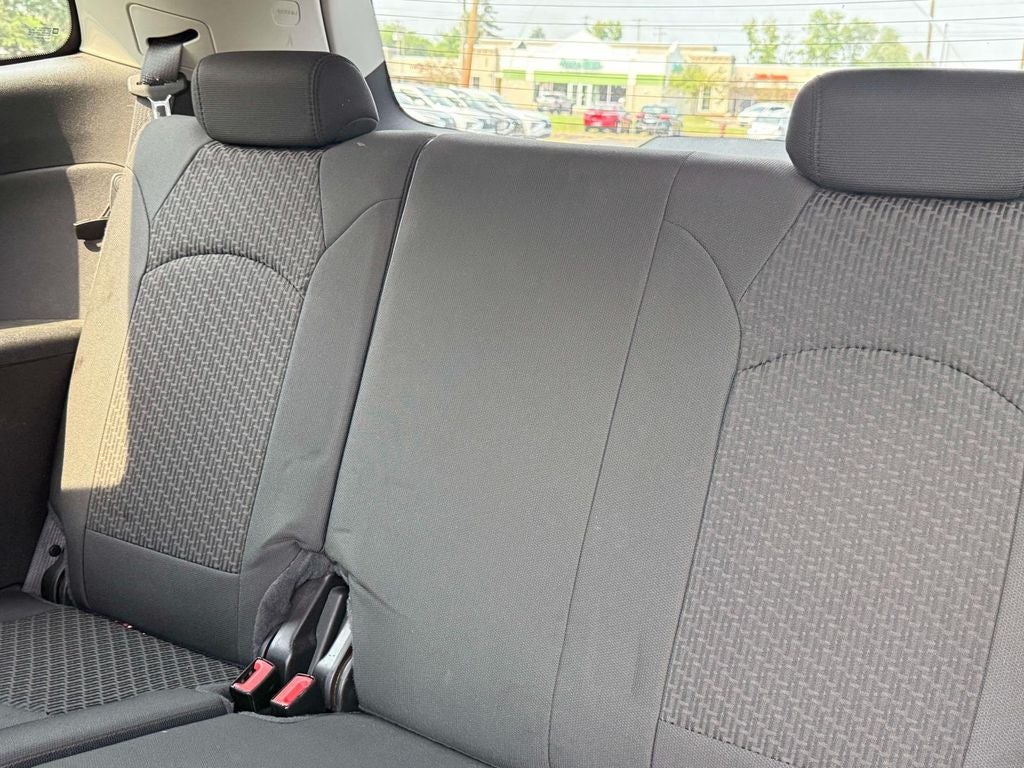 2011 Chevrolet Traverse LT 1LT