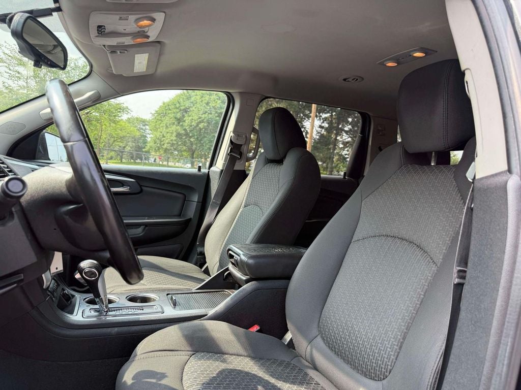 2011 Chevrolet Traverse LT 1LT