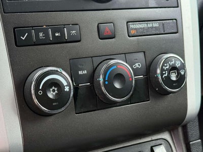 2011 Chevrolet Traverse LT 1LT