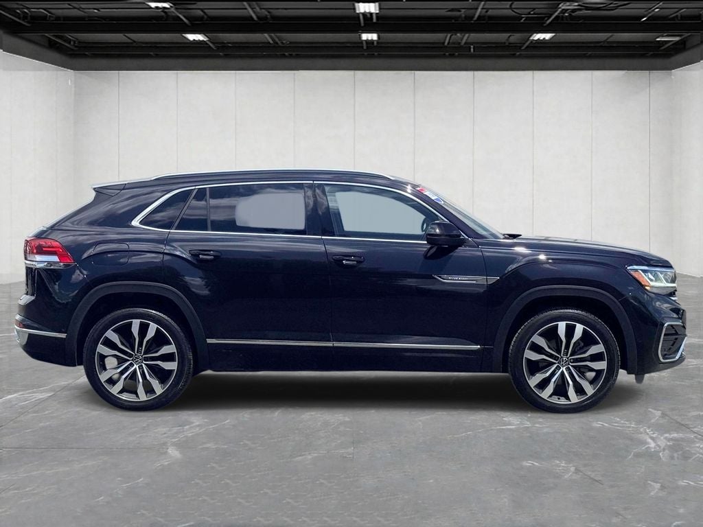 2022 Volkswagen Atlas Cross Sport 3.6L V6 SEL Premium R-Line